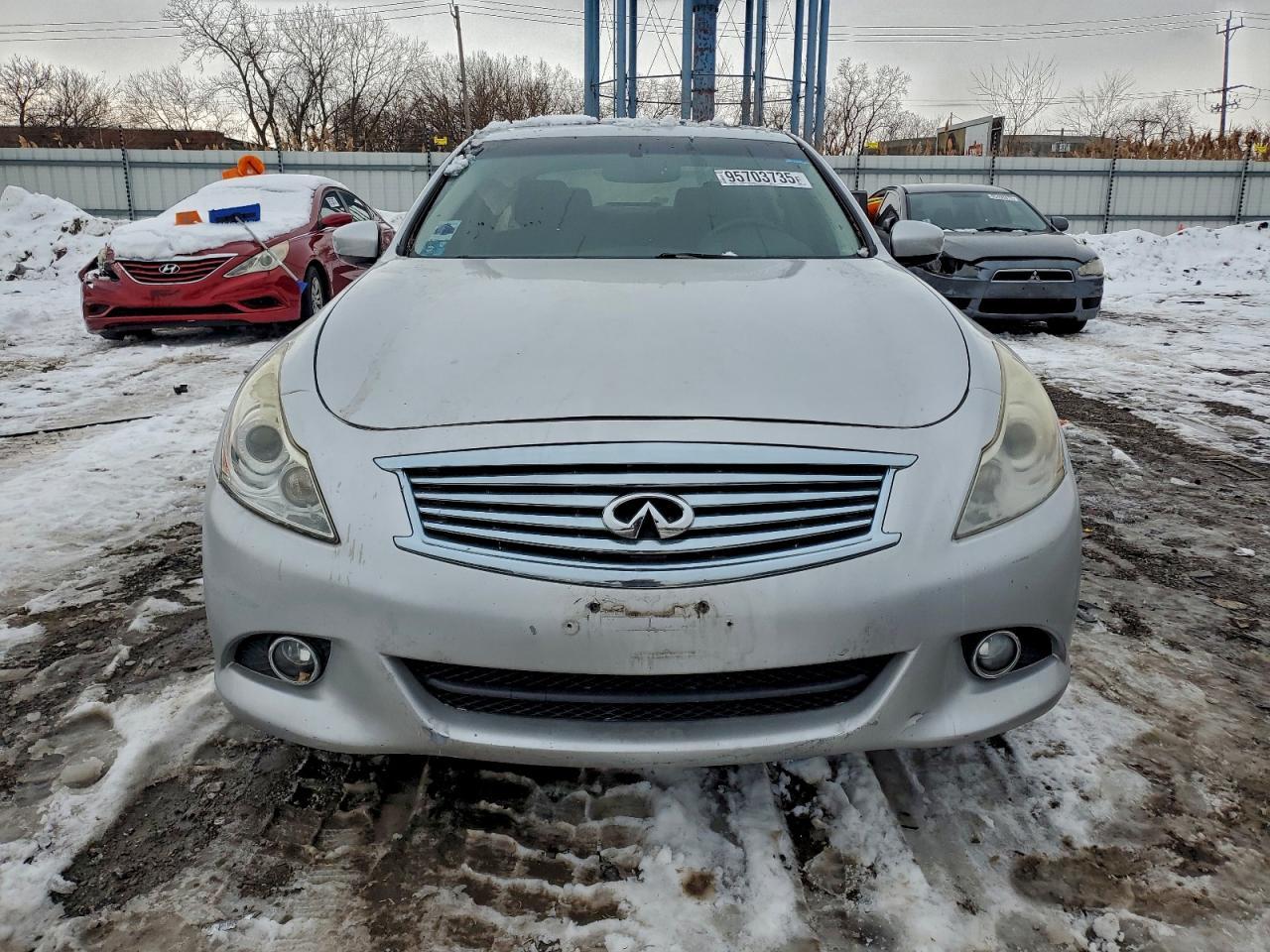 2011 Infiniti G37