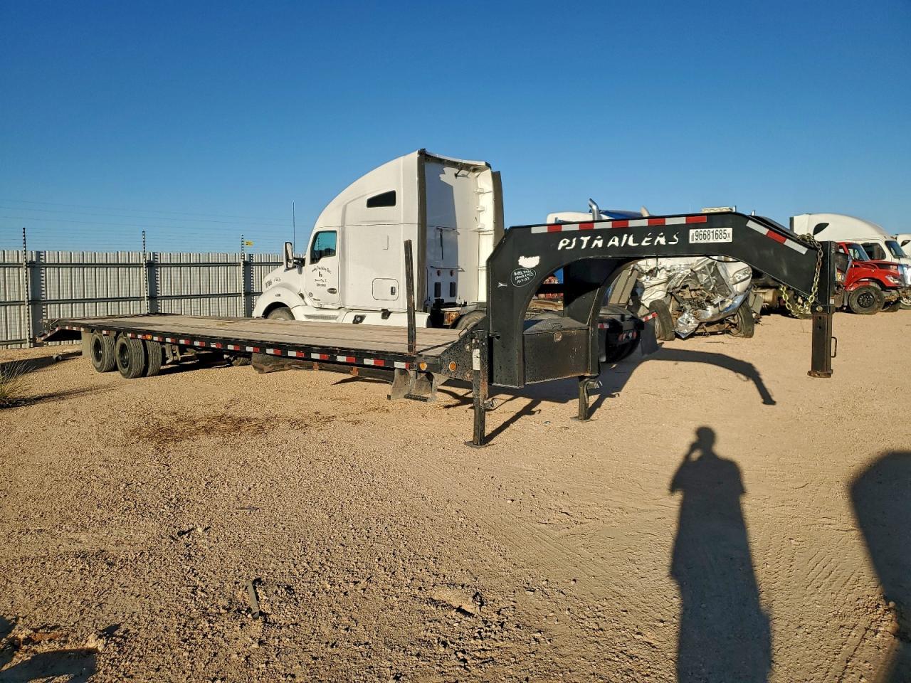 2022 Pj Trailer 2022 PJ 3F492 Equipment Trailer