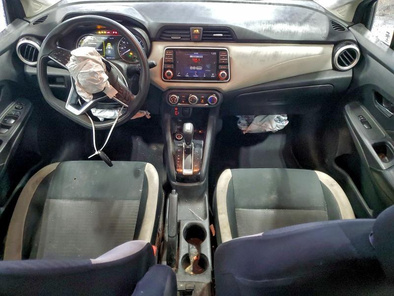 2020 Nissan Versa sv