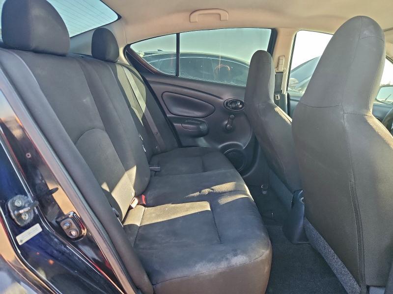 2016 Nissan Versa s