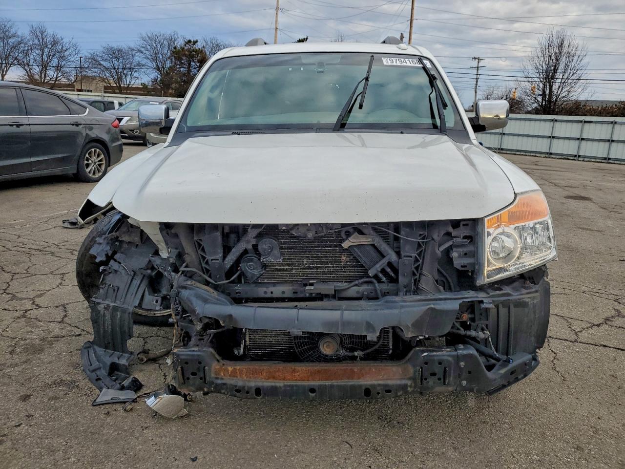 2012 Nissan Armada sv