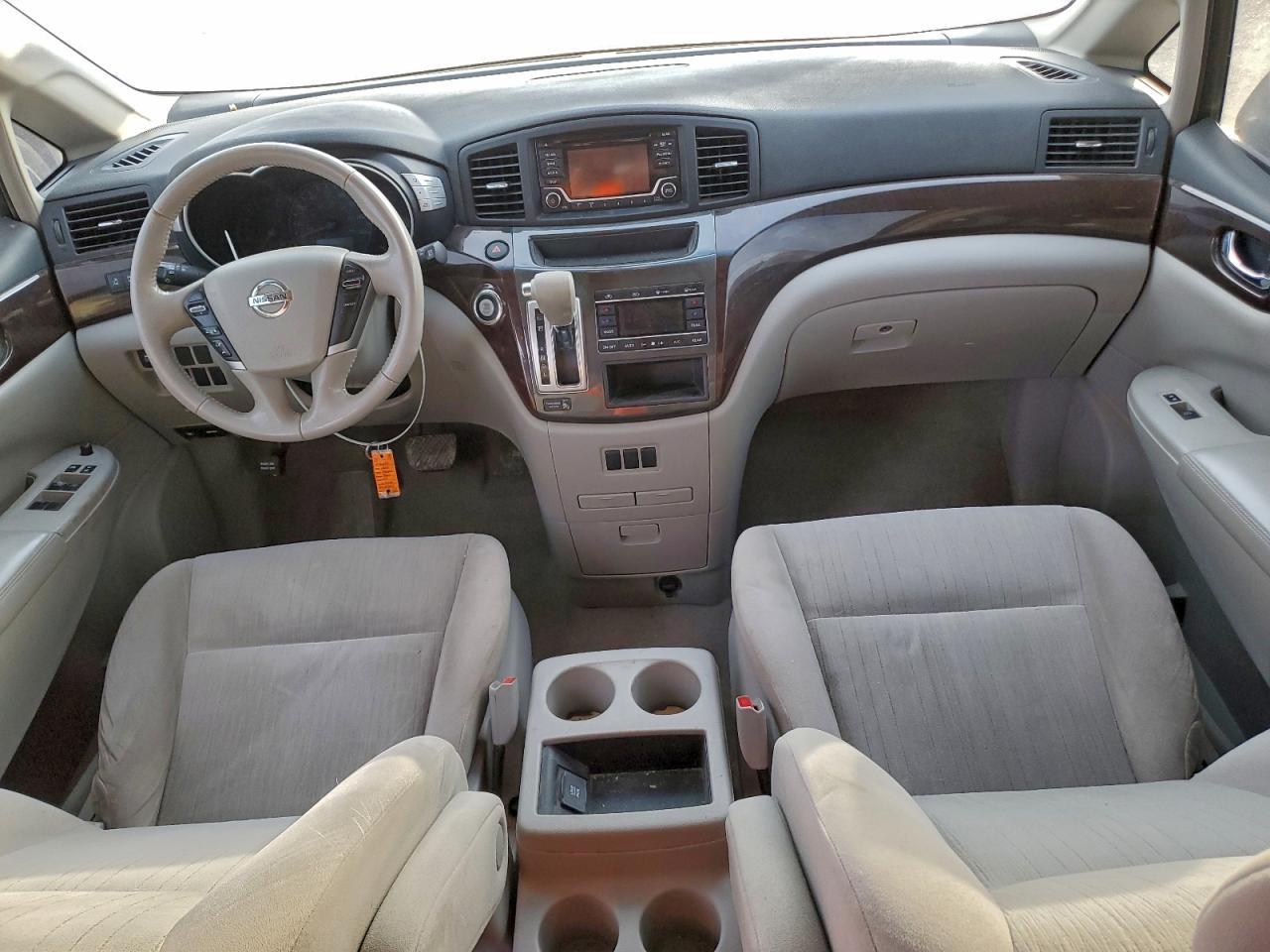 2015 Nissan Quest s