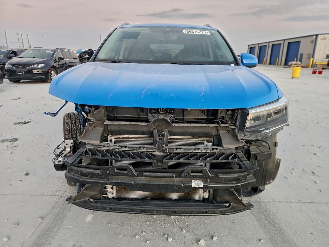 2024 Volkswagen Taos se