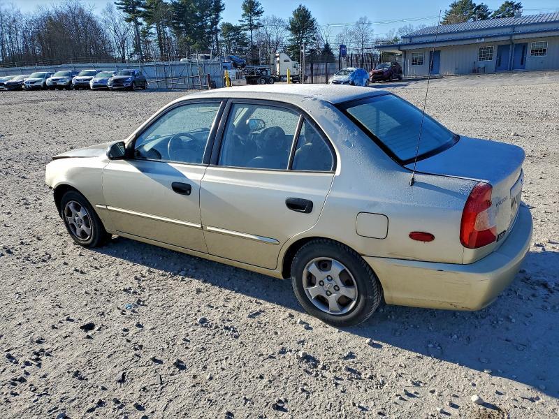 2001 Hyundai Accent gl