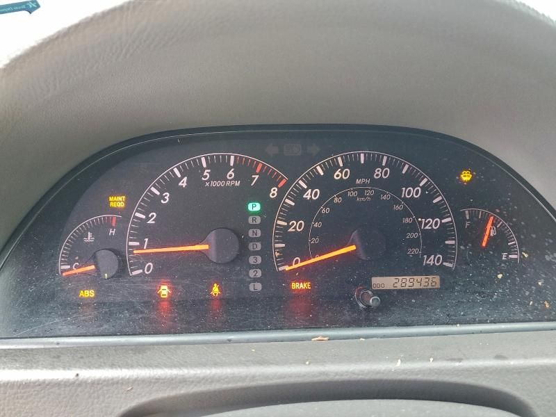 2005 Toyota Camry le