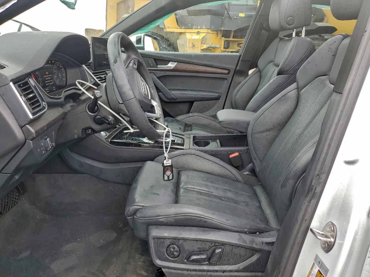 2024 Audi Q5 e Premium Plus 55