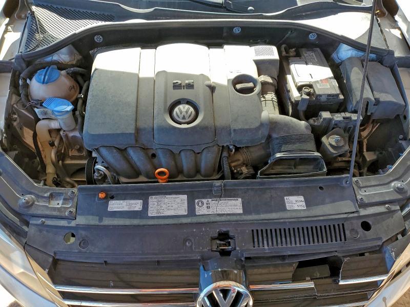 2012 Volkswagen Passat se
