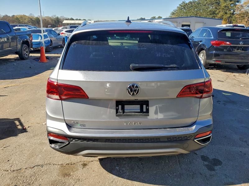 2024 Volkswagen Taos se