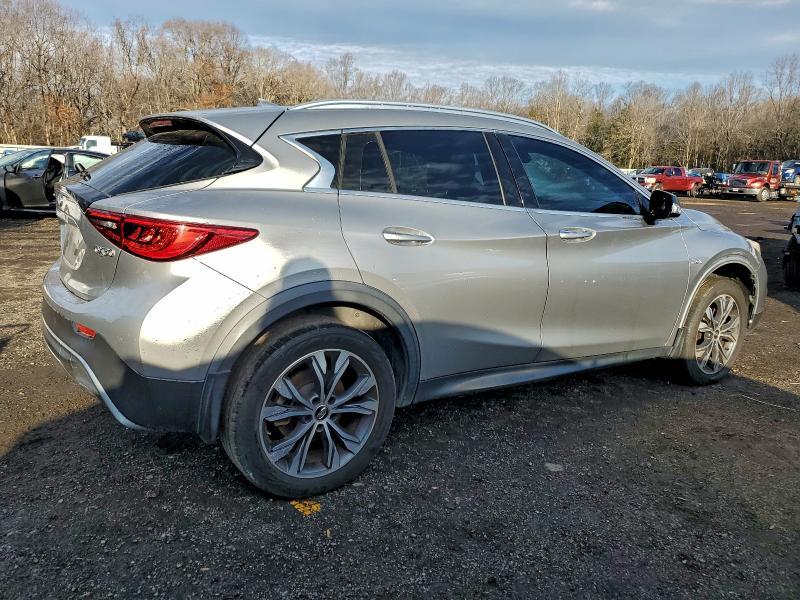2017 Infiniti Qx30 Premium