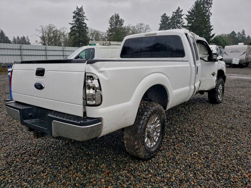 2016 Ford F350 Crew C PU 4X4