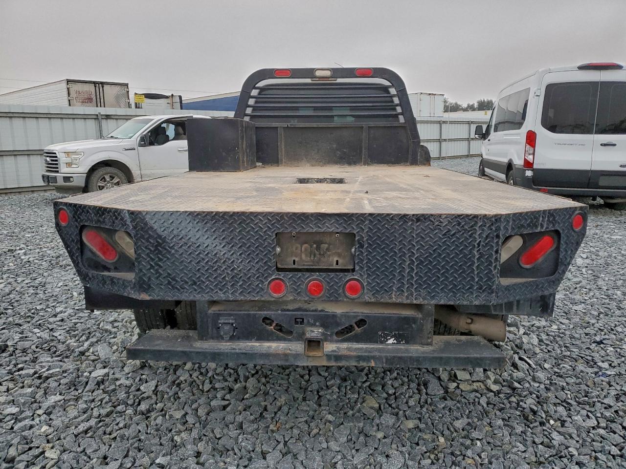 2014 Ford F550 Super Duty Truck Cab AND Chassis
