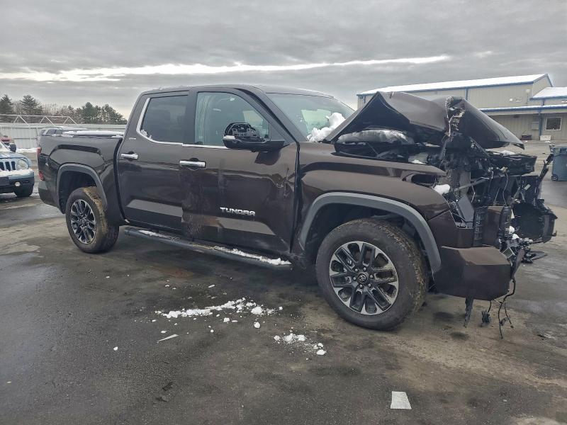 2025 Toyota Tundra Crewmax Limited