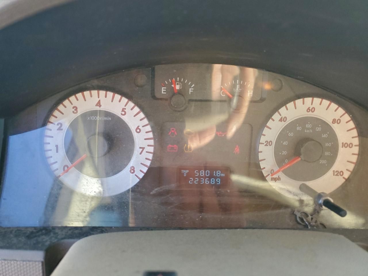 2010 Mazda Tribute i