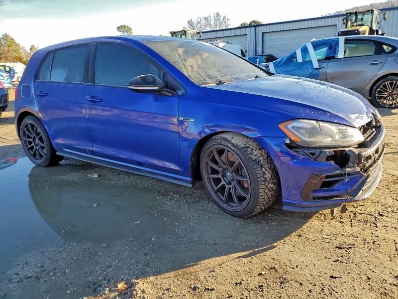 2019 Volkswagen Golf