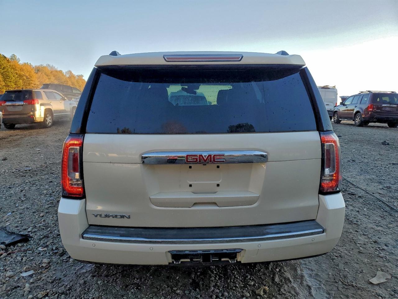 2015 GMC Yukon Denali