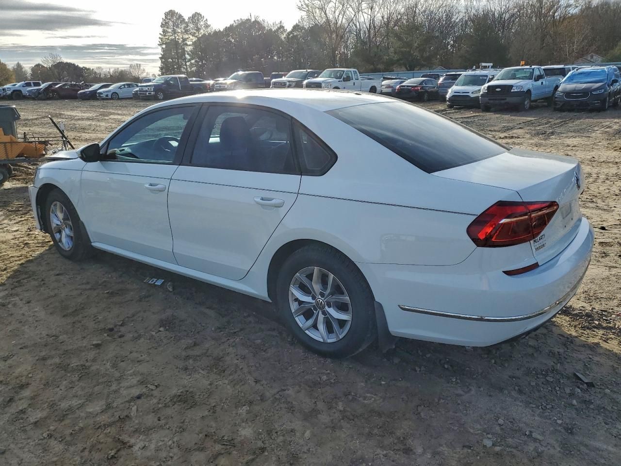 2018 Volkswagen Passat s