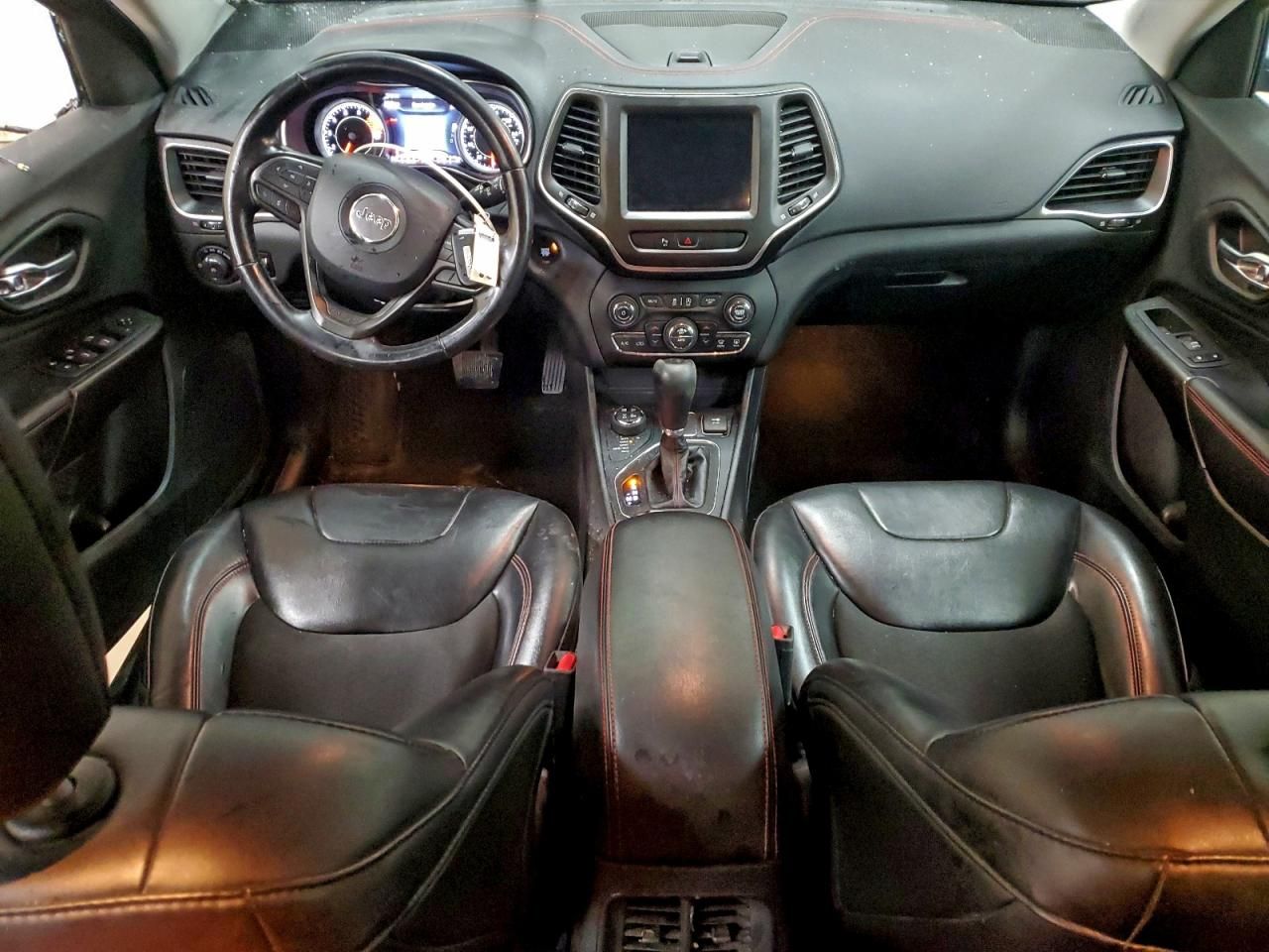 2020 Jeep Cherokee Trailhawk