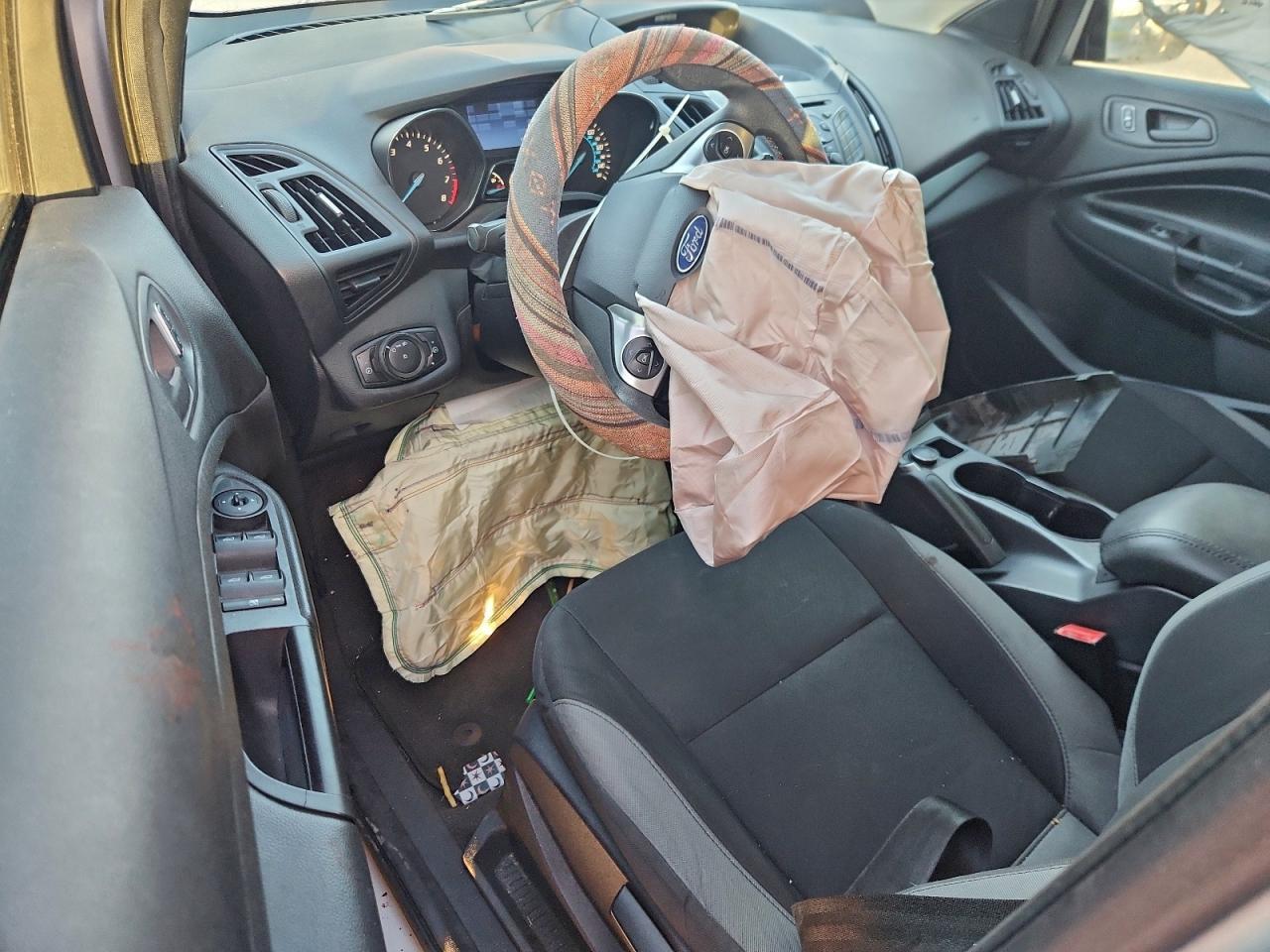 2013 Ford Escape s
