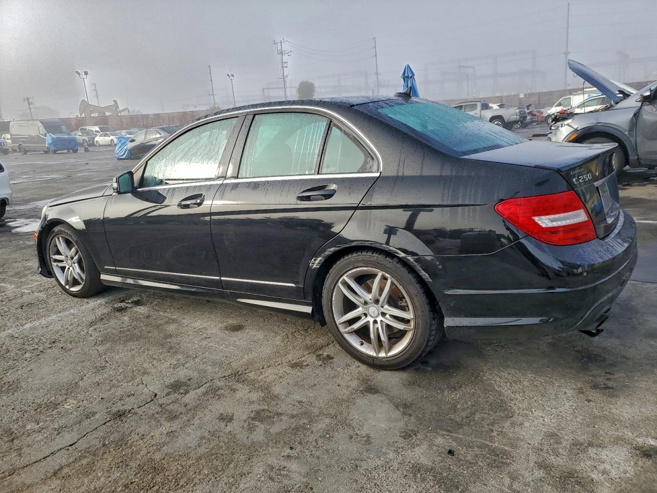 2014 Mercedes-Benz C 250