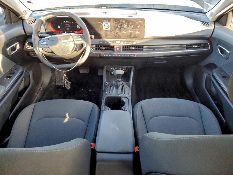 2025 KIA K4 lx