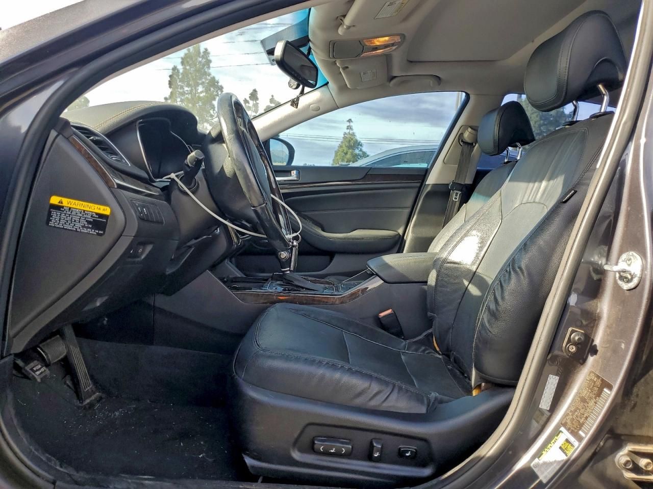 2015 KIA Cadenza Premium