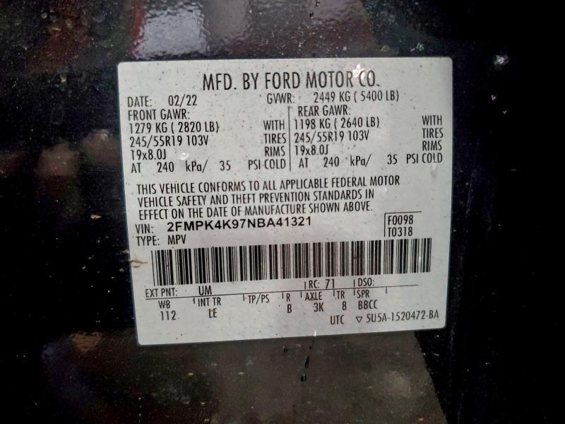 2022 Ford Edge Titanium