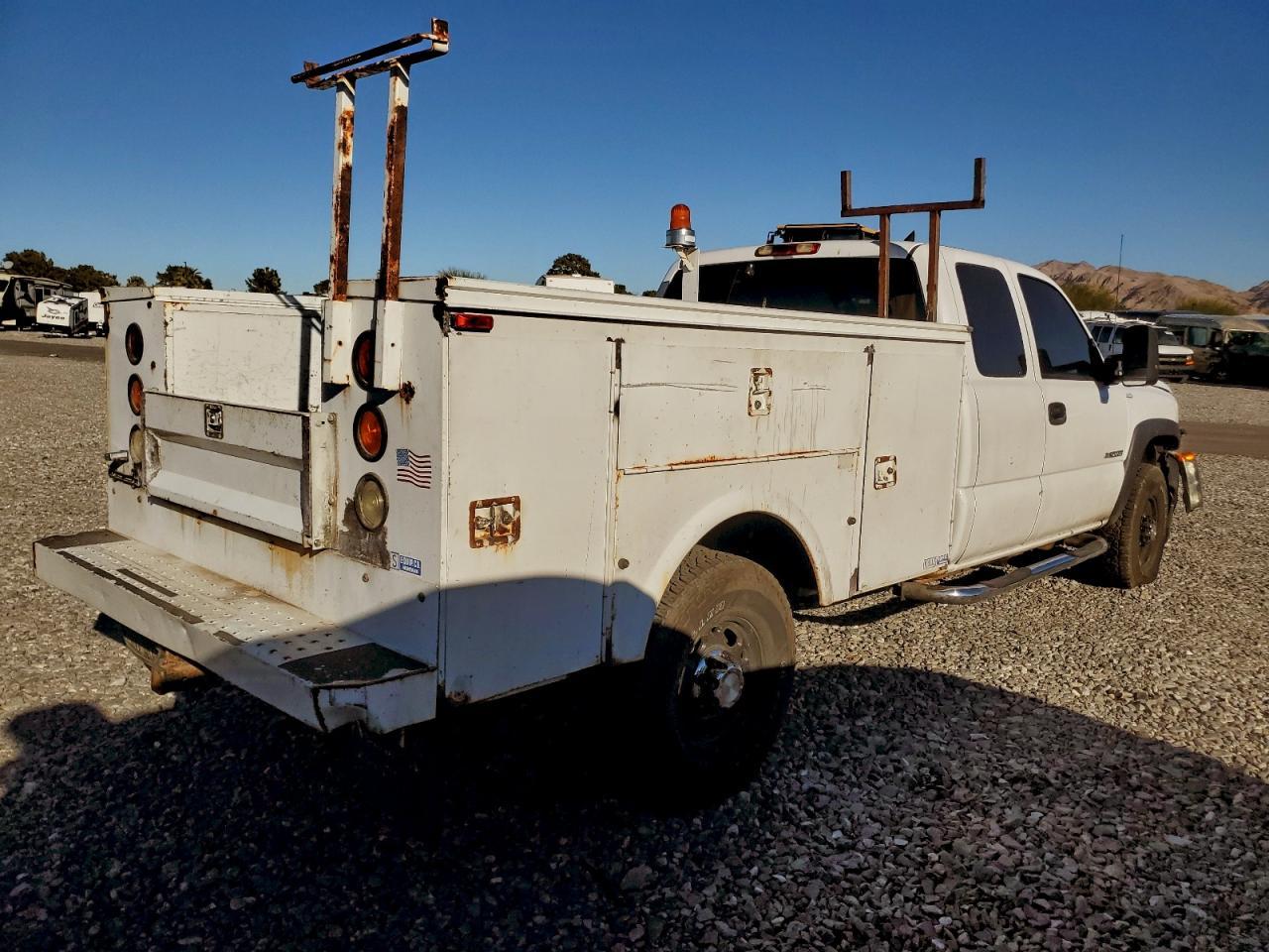 2006 Chev Rolet Silverado Utility / Service Truck