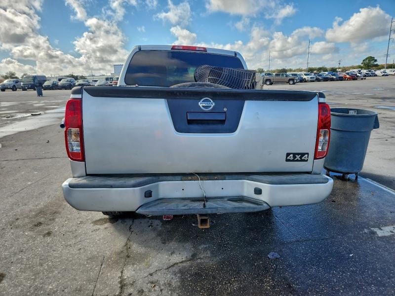 2017 Nissan Frontier s