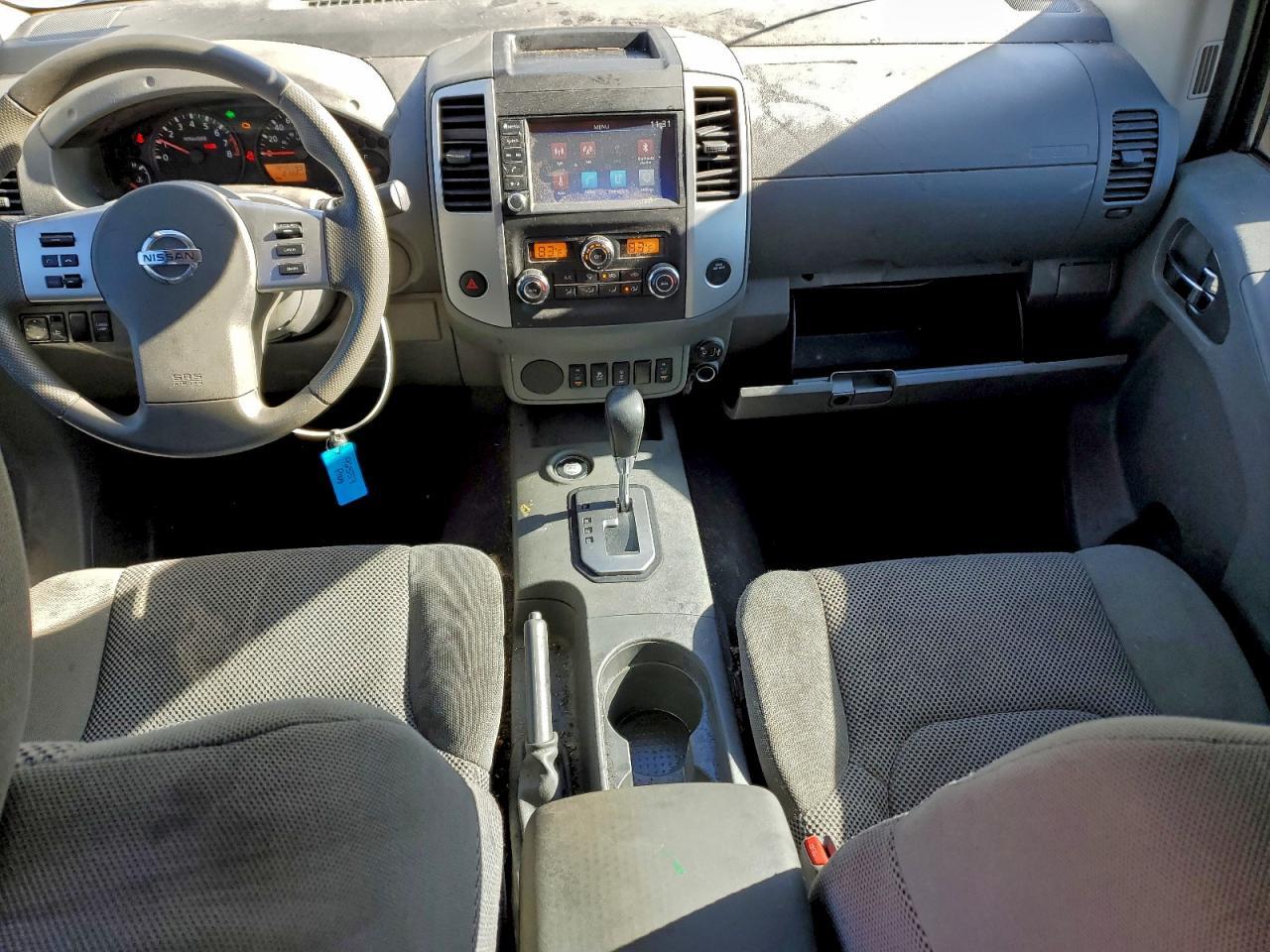 2021 Niss Frontier SV