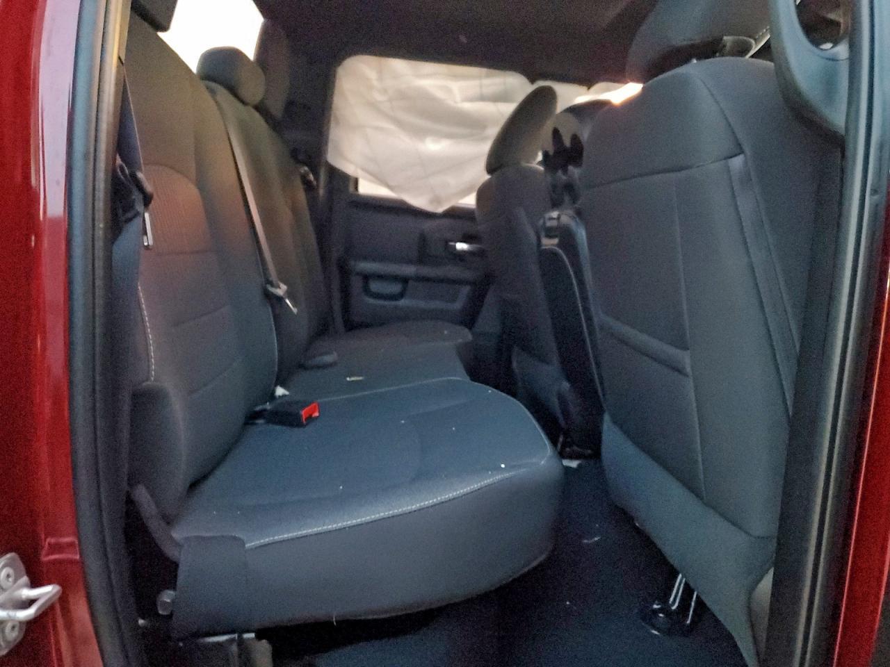 2022 Dodge Ram 1500 Classic slt