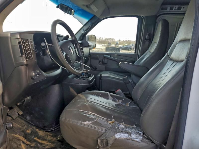 2013 GMC Savana G3500