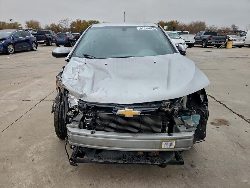 2017 Chevrolet Sonic ls