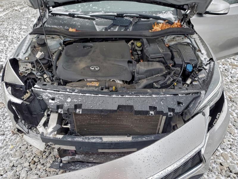 2018 Infiniti Qx30 Base