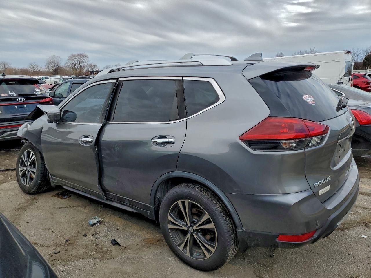 2019 Nissan Rogue s