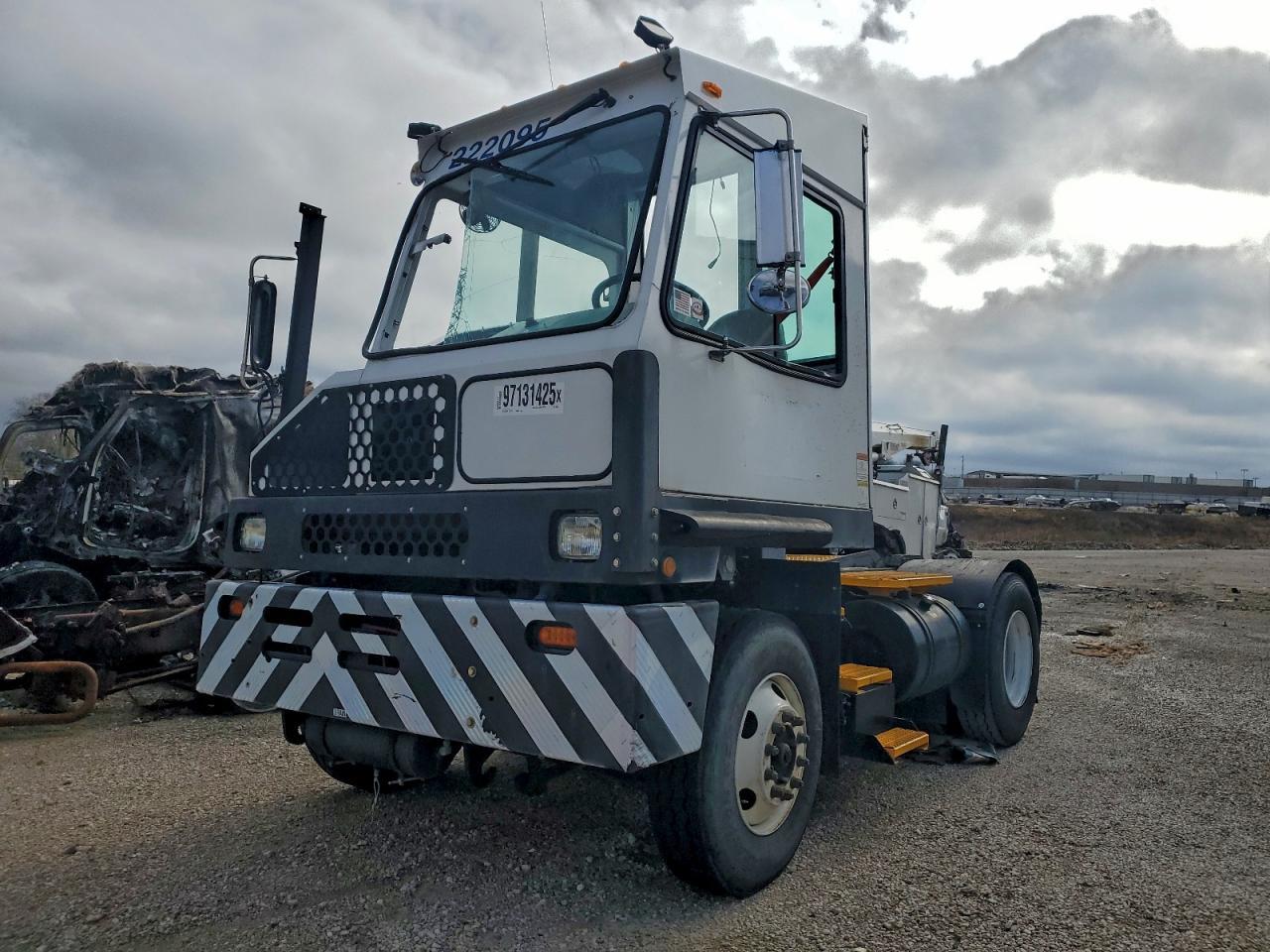 2022 Capacity Of Texas 2022 Capacity TJ5000 Yard Truck