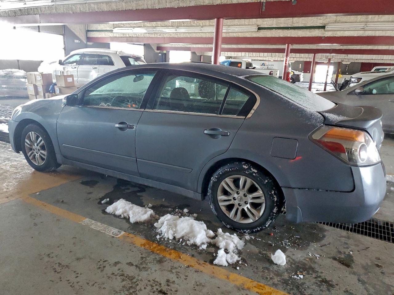 2011 Nissan Altima Base