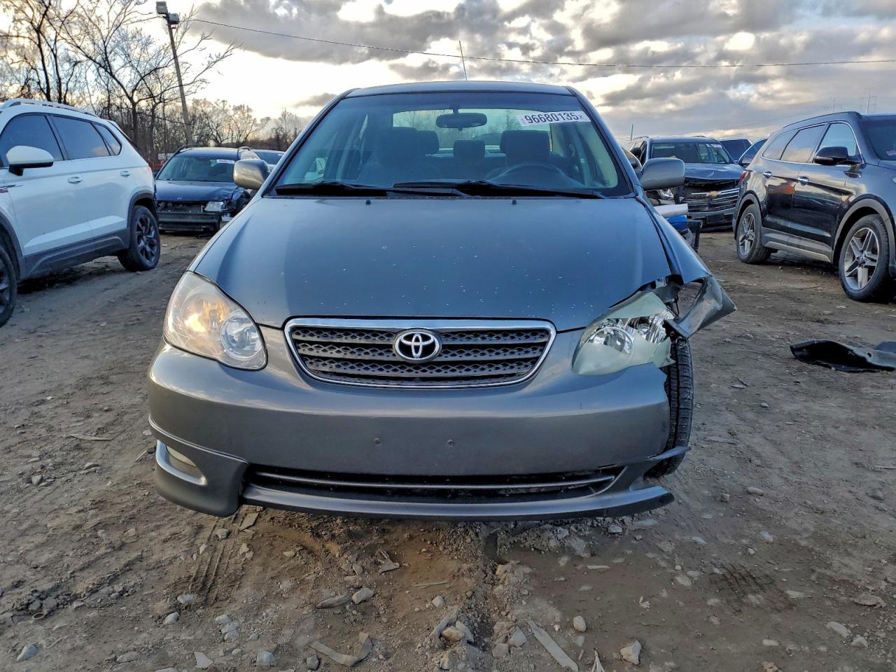 2005 Toyota Corolla ce