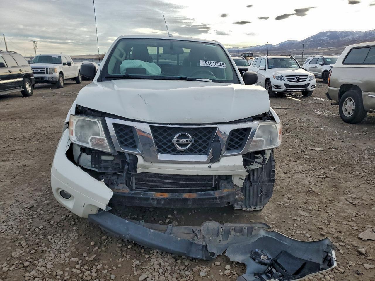 2017 Niss Frontier sv