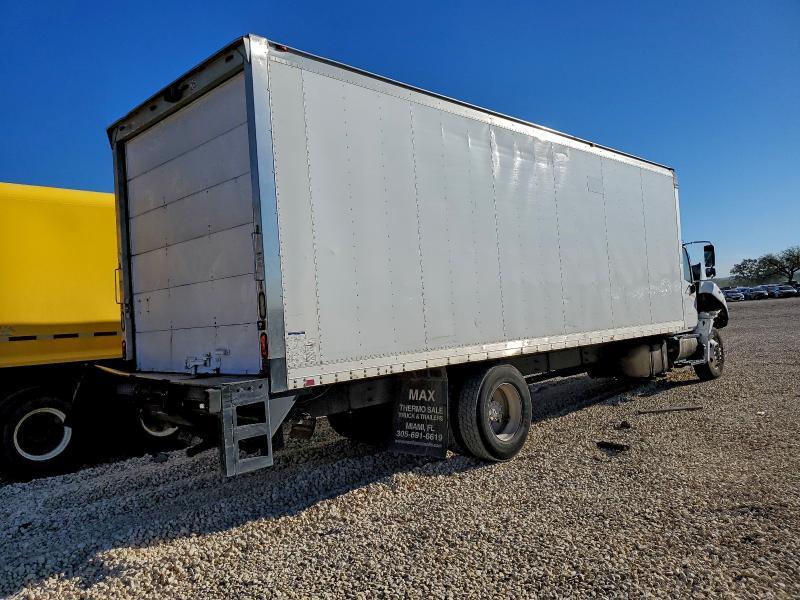 2015 Hino 258/268 box Truck