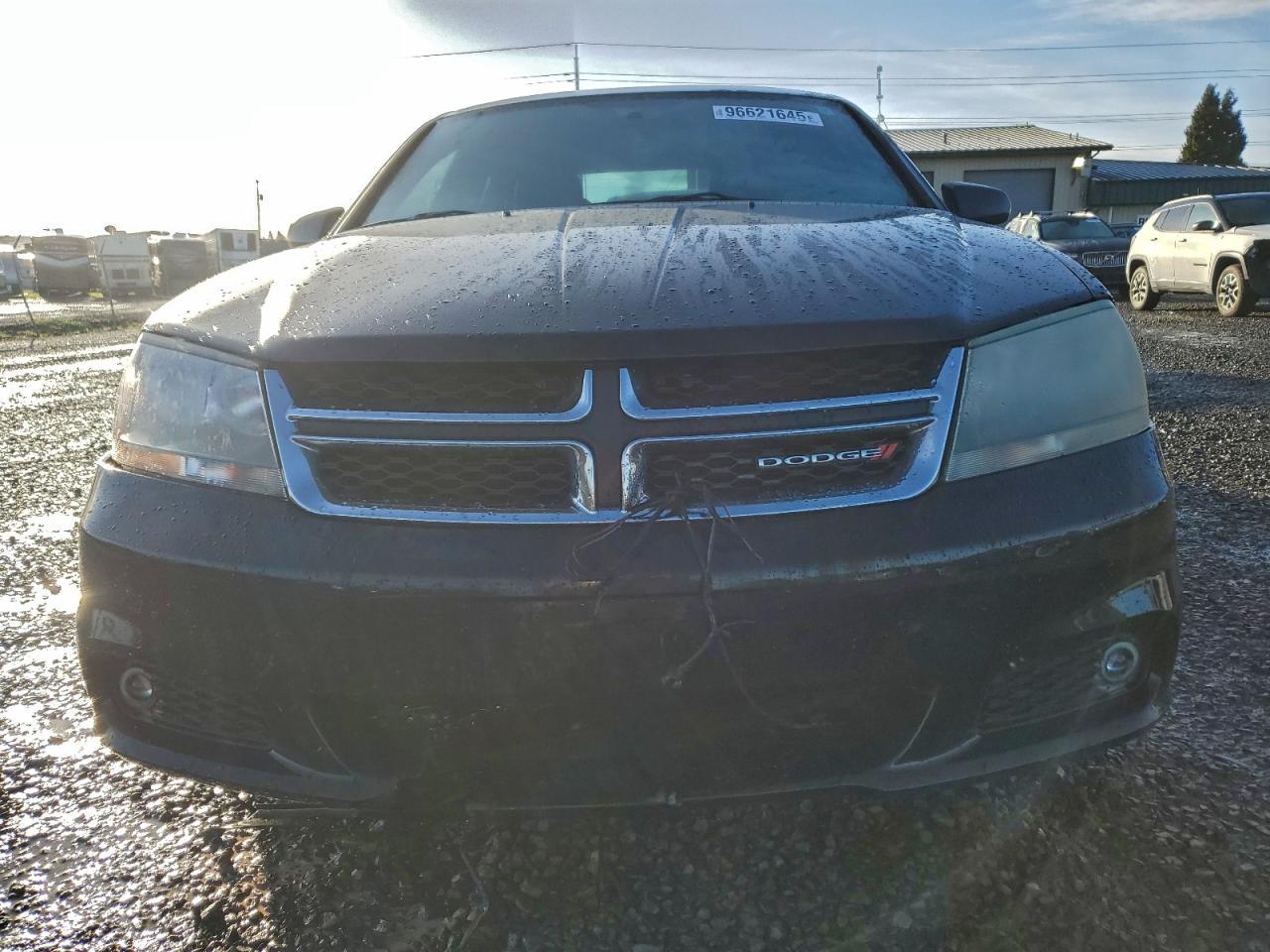 2013 Dodge Avenger se