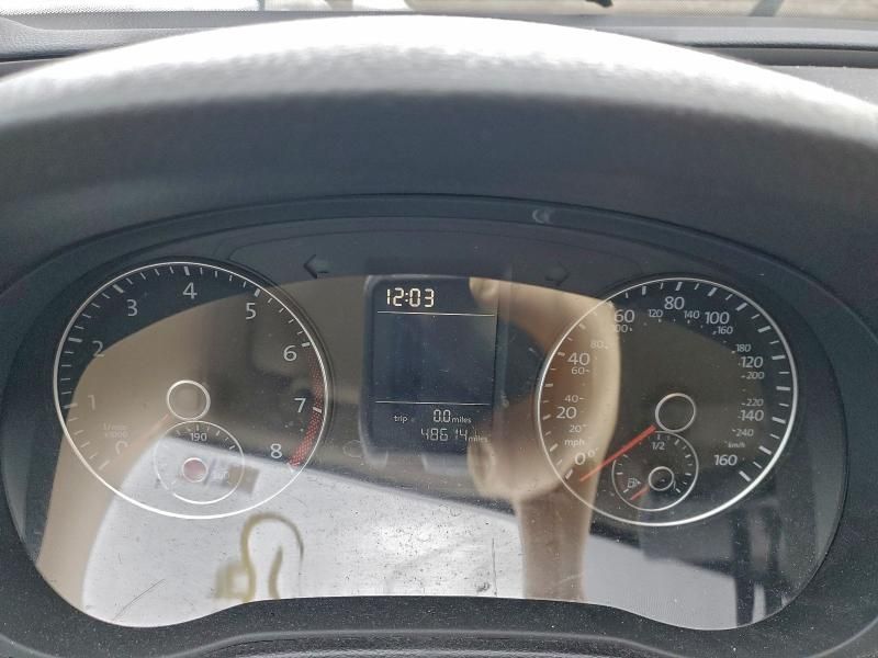 2015 Volkswagen Passat s