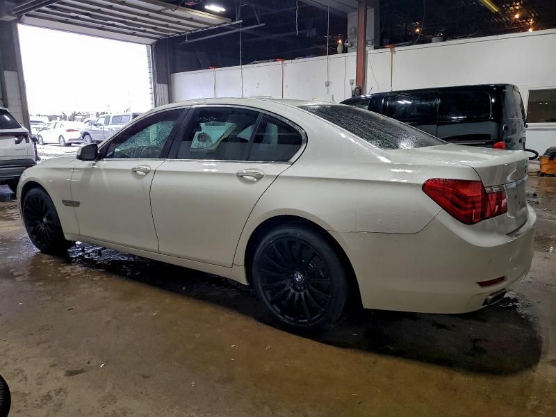 2011 BMW 750 xi