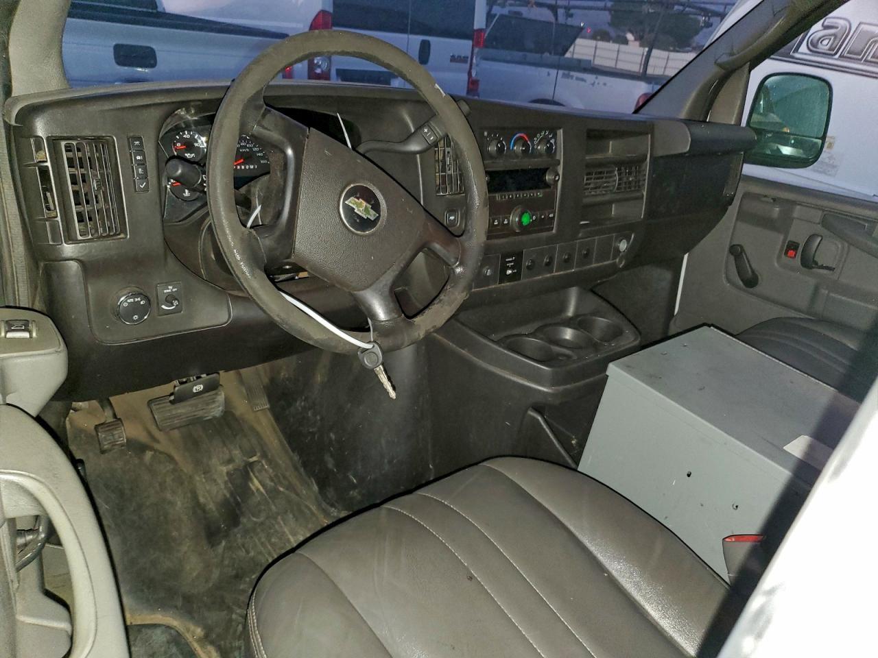 2013 Chevrolet Express G2500