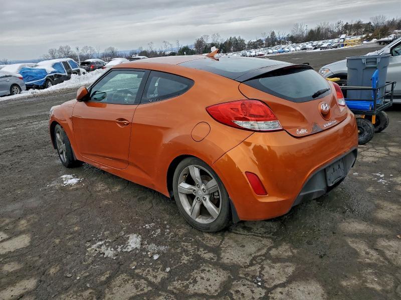 2013 Hyundai Veloster Base