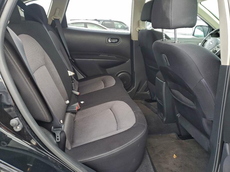 2012 Niss Rogue