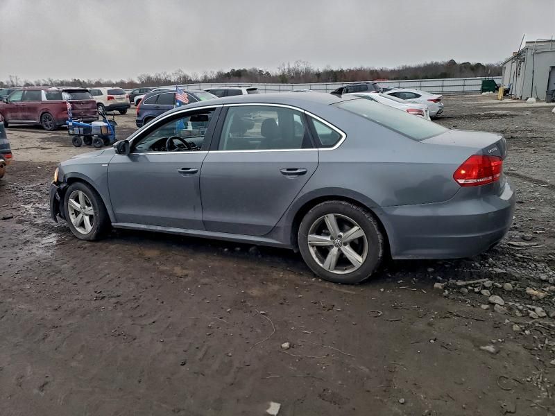 2014 Volkswagen Passat s