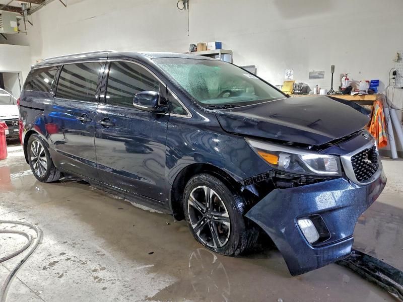 2015 KIA Sedona ex