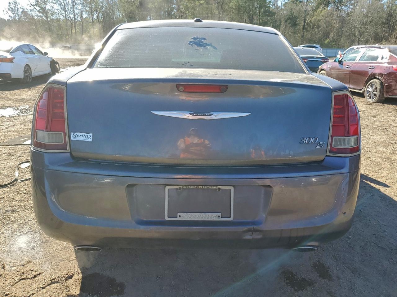 2013 Chrysler 300 s