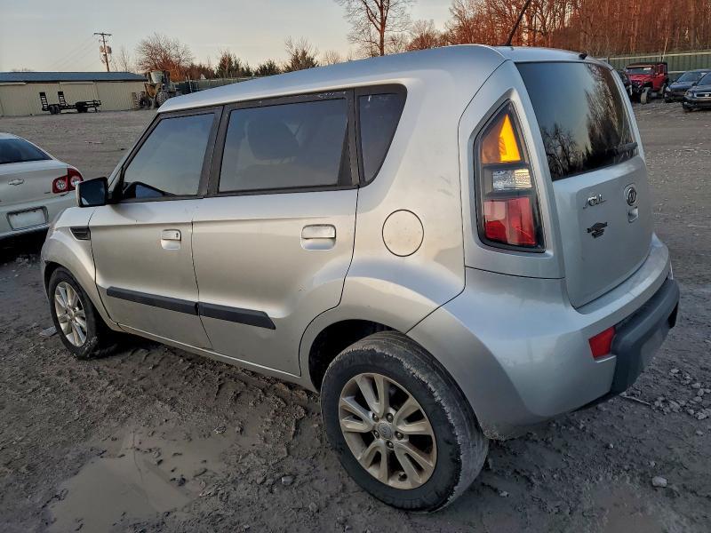 2010 KIA Soul +