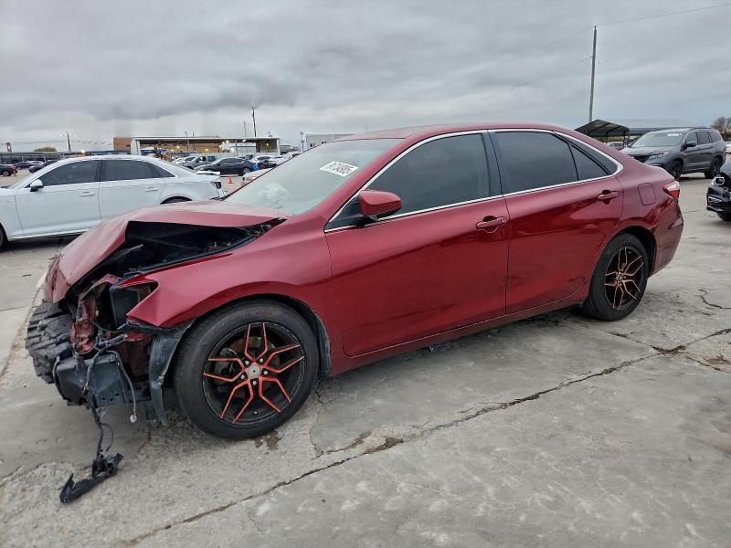 2016 Toyota Camry le